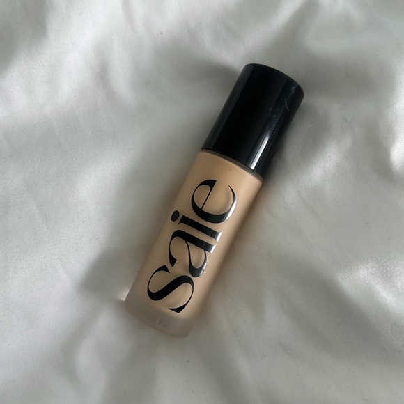 Saie glowy superskin foundation (5) - Picture 2 of 2